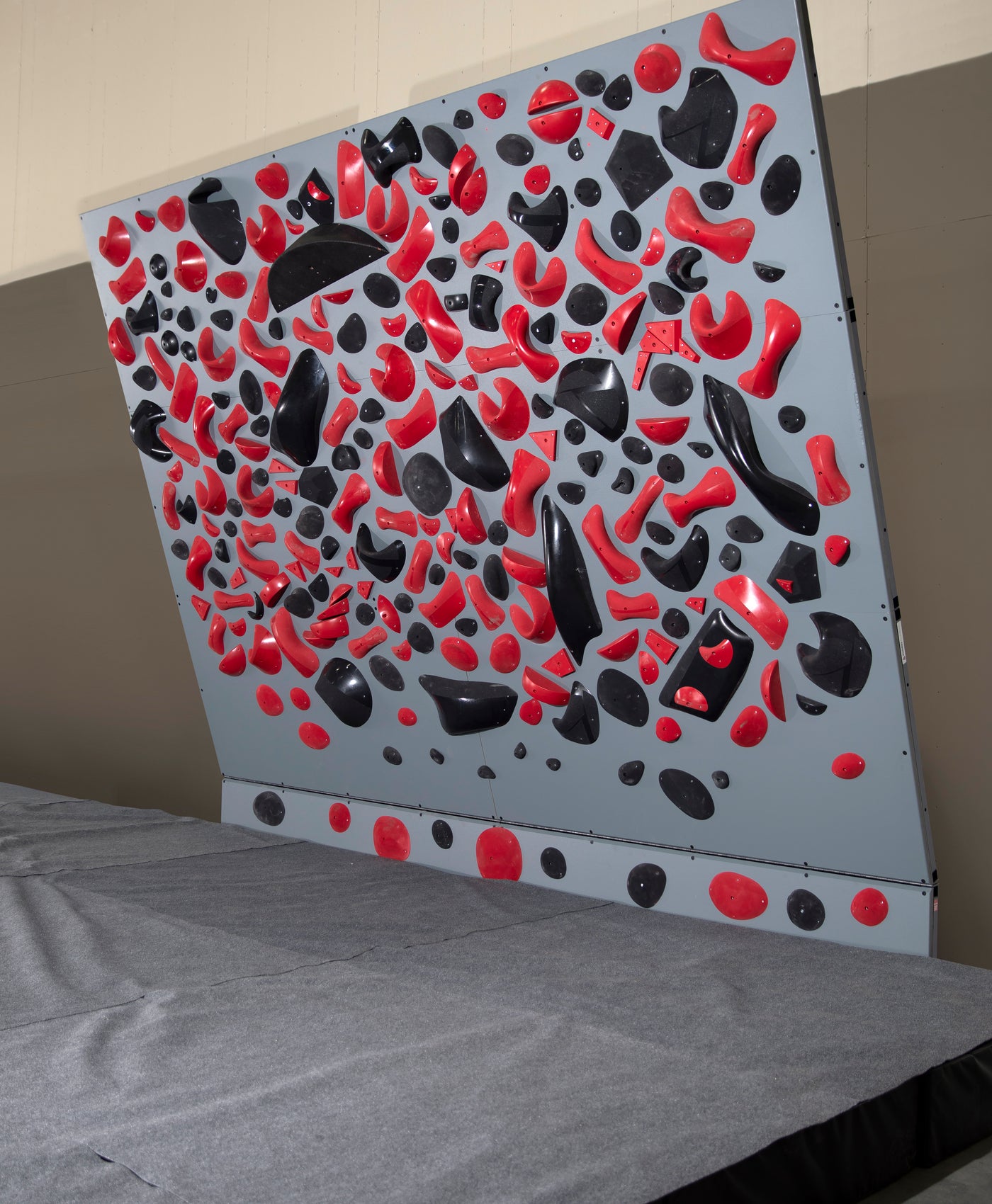 EverActive Climbing Wall - 16' Wide